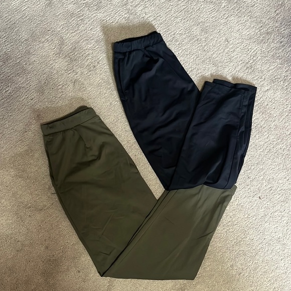 Uniqlo Pants - UNIQLO Everyday Pants Bundle